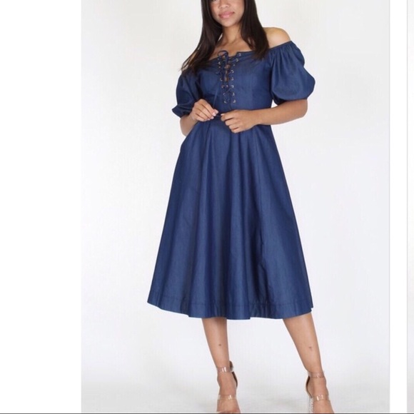 OFF SHOULDER DRESS IN A FIT & FLAIR STYLE - Picture 1 of 4